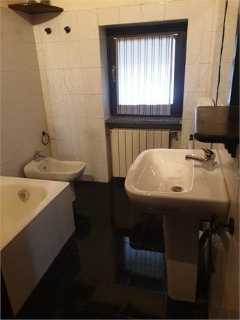 Bagno piano primo