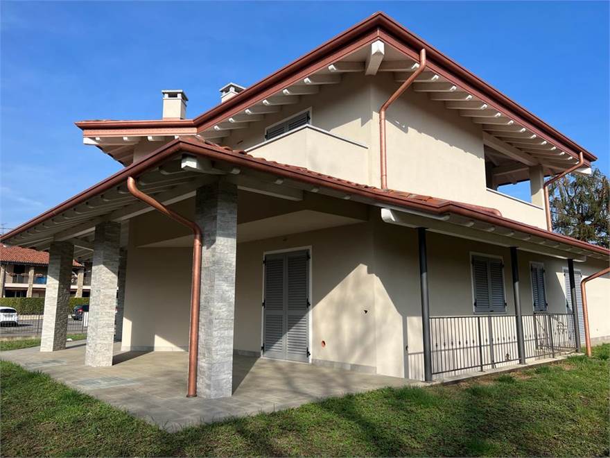 Esterno