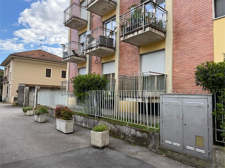 CONDOMINIO