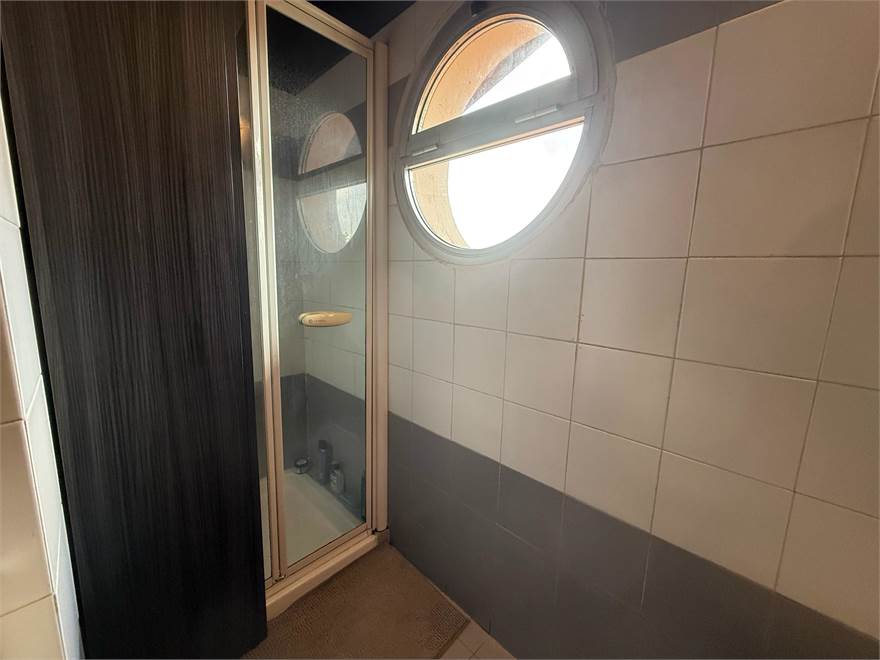 BAGNO PIANO SECONDO 