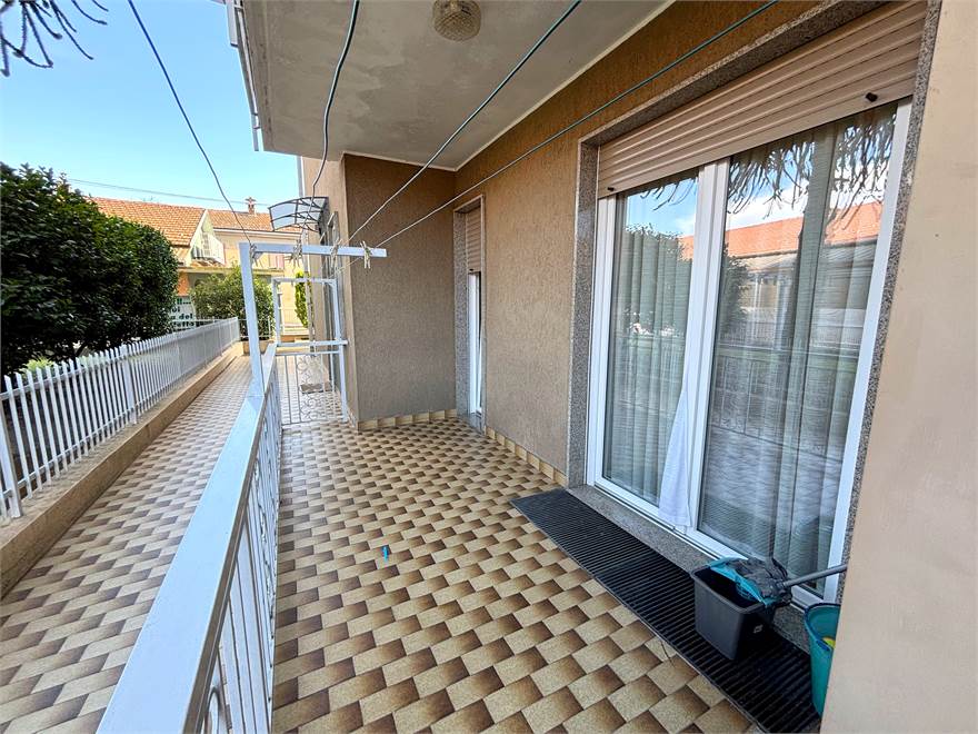 Balcone camera-bagno 1