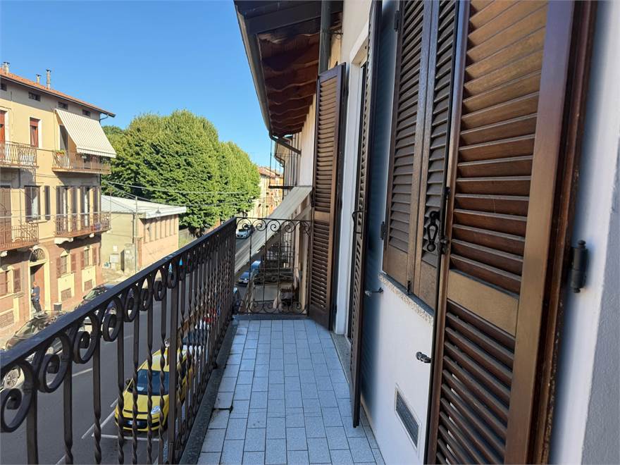 BALCONE PIANO SECONDO 