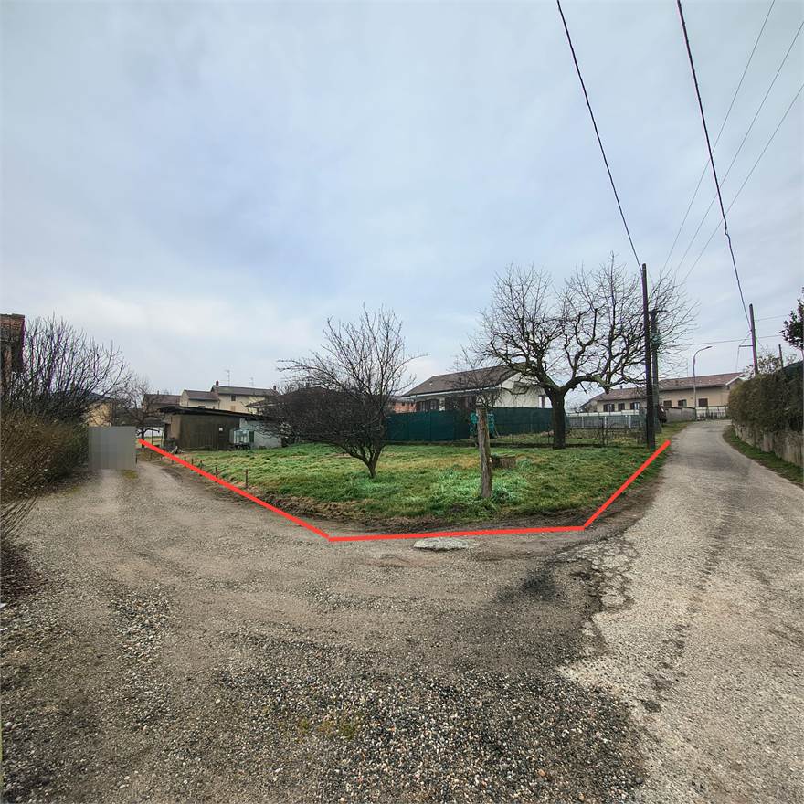 GIARDINO E CASOTTO PER DEPOSITO