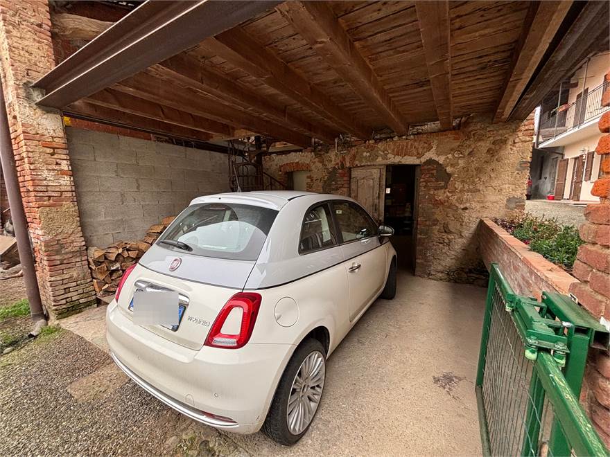 2° POSTO AUTO COPERTO