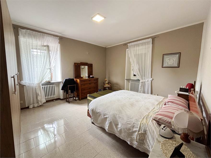 CAMERA MATRIMONIALE PIANO RIALZATO