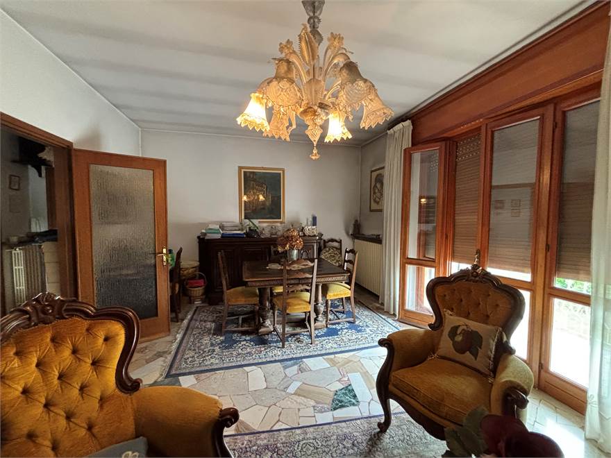 Salone
