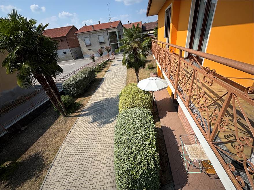 VISTA DAL BALCONE