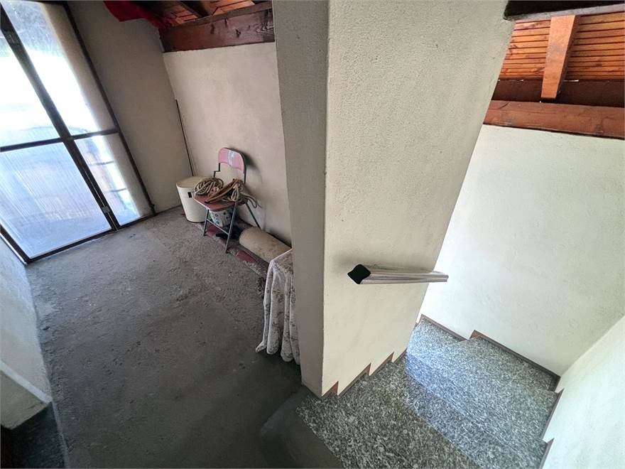 VANO SCALA 2°P