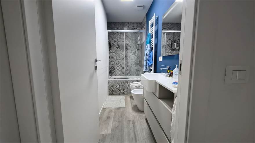 BAGNO CON VASCA