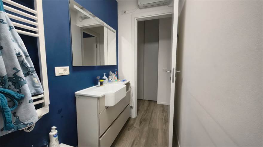 BAGNO CON VASCA