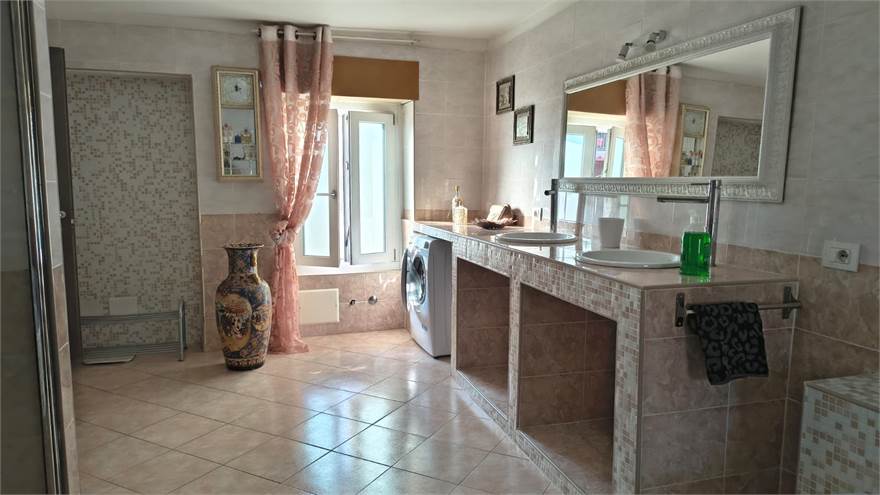 BAGNO PIANO PRIMO